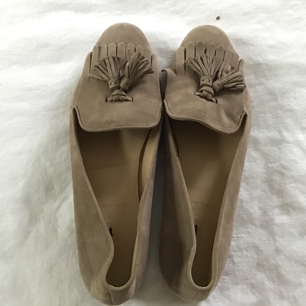 J Crew tassel flats beige size 7.5 made in Italy